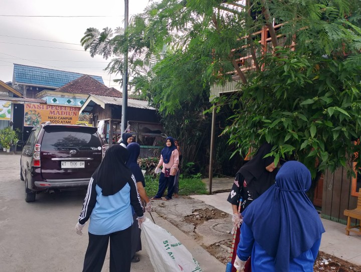 Gotong Royong Warga Kelurahan Sungai Keledang || Minggu, 15 Februari 2026