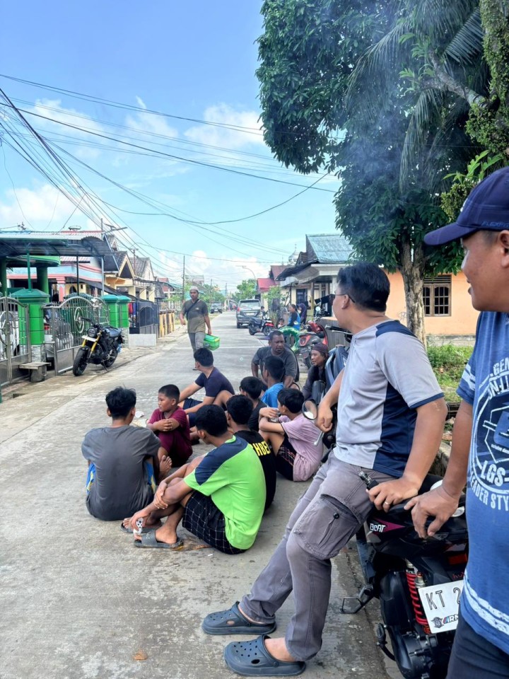 Gotong Royong Warga Kelurahan Sungai Keledang || Minggu, 05 April 2026