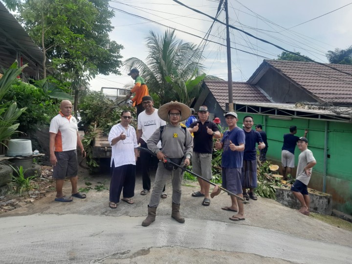 Gotong Royong Warga Kelurahan Sungai Keledang || Minggu, 12 April 2026