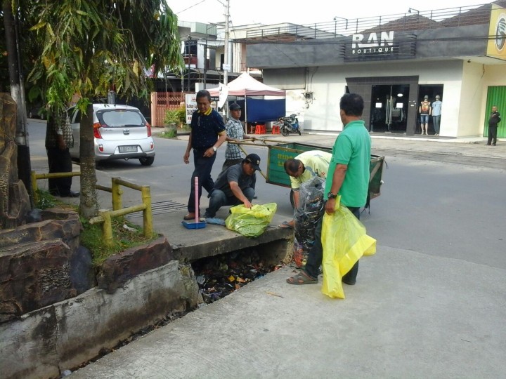 Kegiatan Gotong Royong