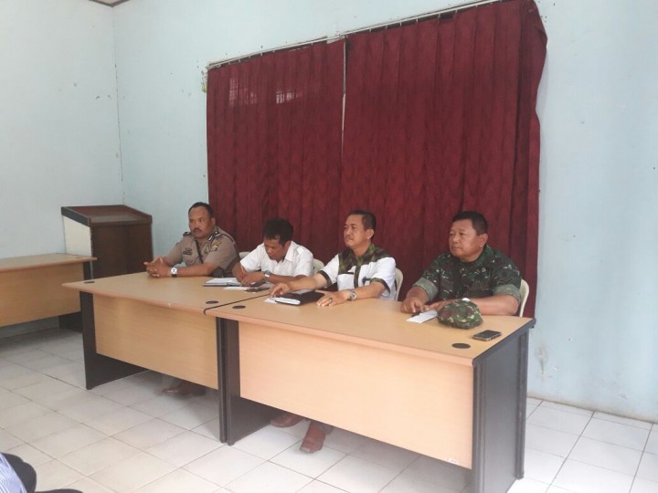Rapat Kepengurusan Langgar Al Fajri  Jl. Kh.Agus Salim  Rt.37 dan 33