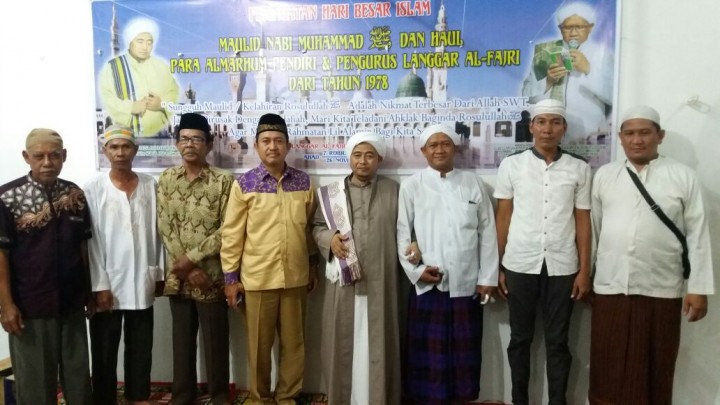 Kegiatan  Maulid Nabi Muhammad SAW  di Langgar Al Fajri pada tanggal  26 Juni 2017