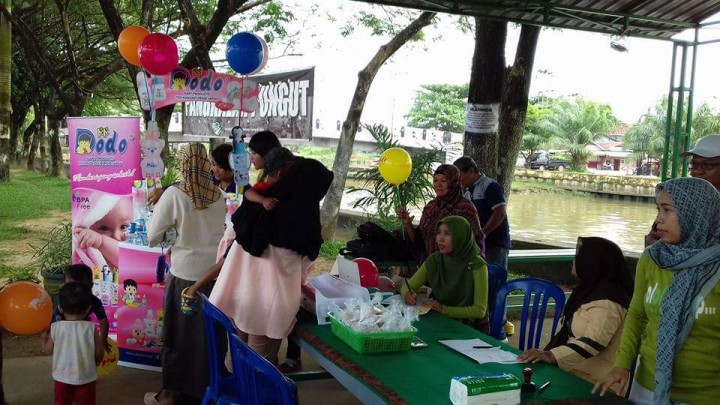 Vaksin Untuk Anak Balita Posyandu Seroja