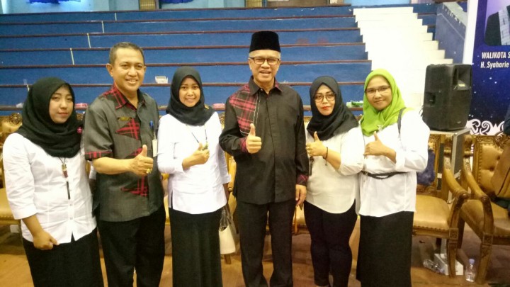 Pelantikan Ketua LPM Se Kota Samarinda