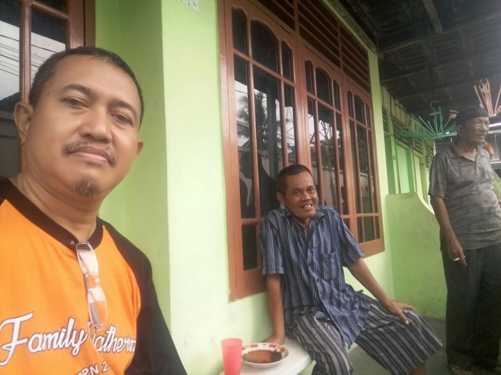 bulan bakti gotong royong