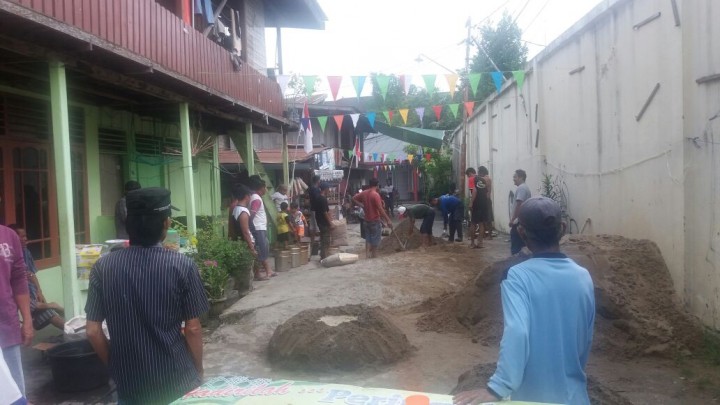 bulan bakti gotong royong