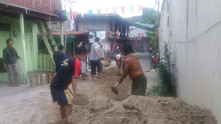 bulan bakti gotong royong