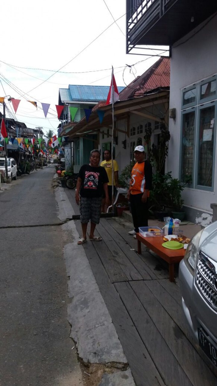bulan bakti gotong royong