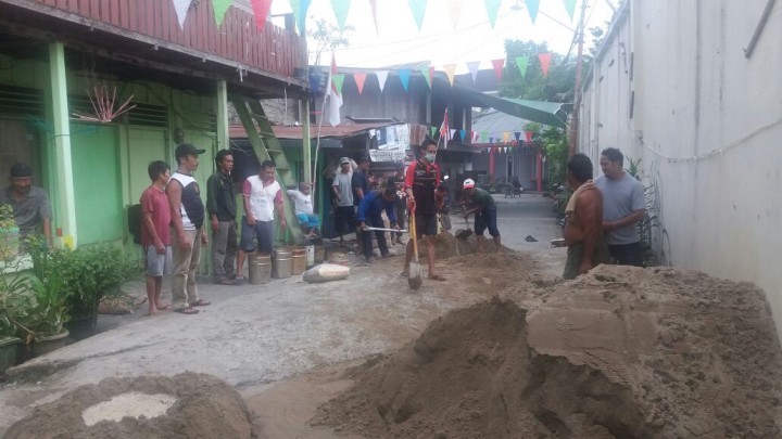 bulan bakti gotong royong