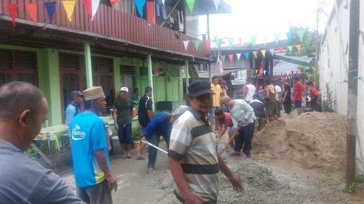 bulan bakti gotong royong