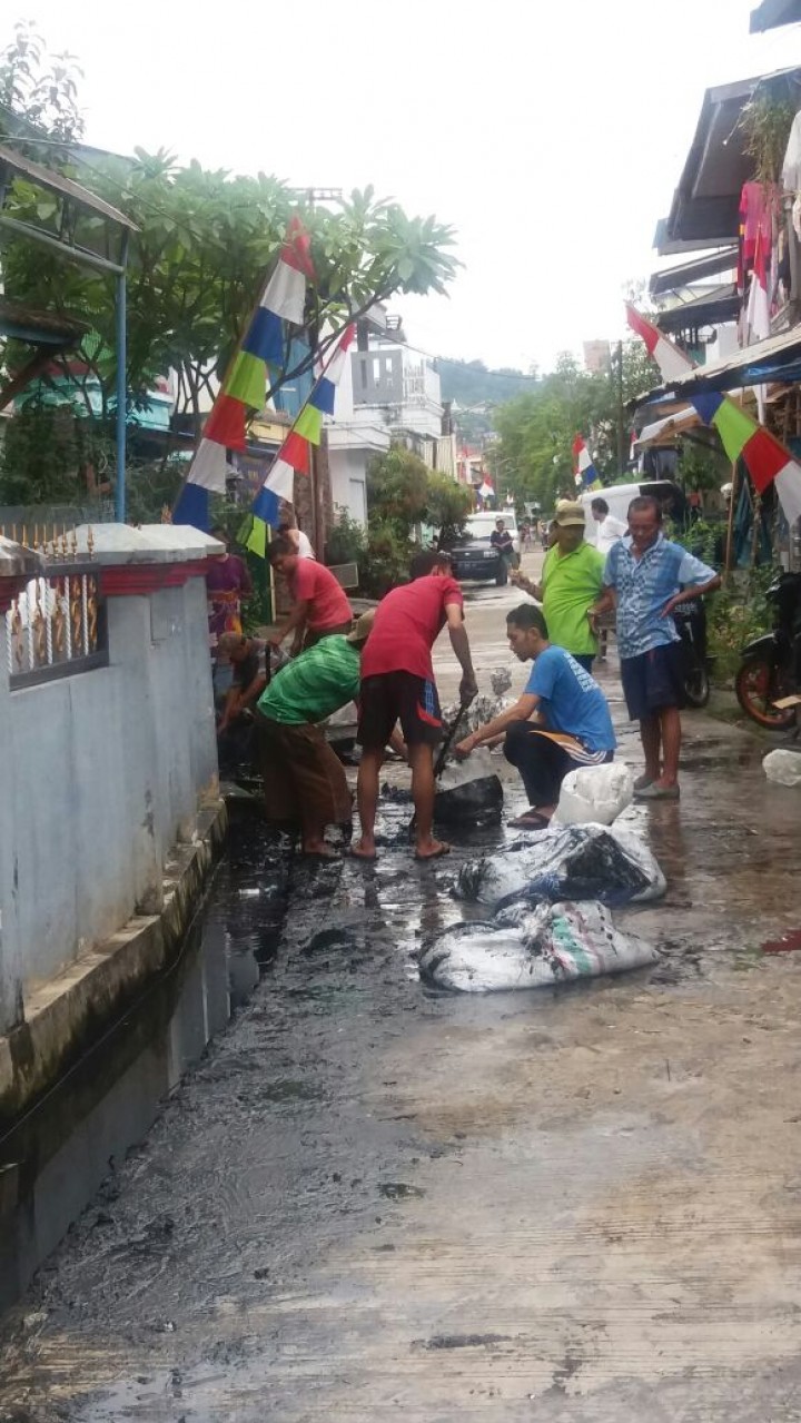 bulan bakti gotong royong