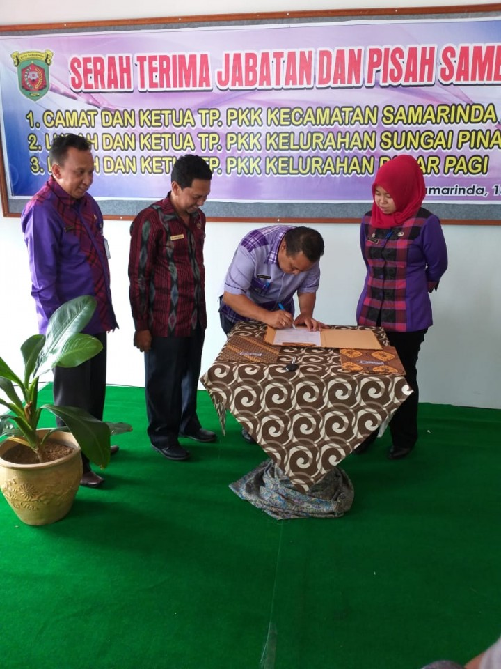 Sertijab Camat Samarinda Kota dan Lurah Sungai Pinang Luar serta Lurah Pasar Pagi