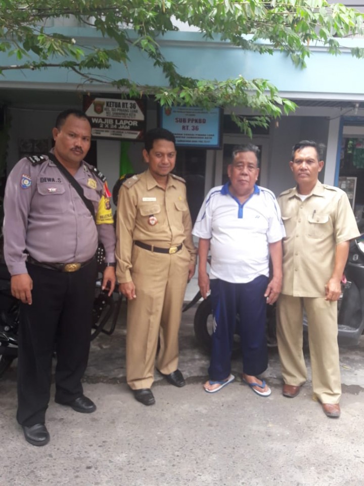 Kunjungan Bapak Lurah Drs. ABDULLAH ,M.Pd ke Wilayah Gang Tanjung