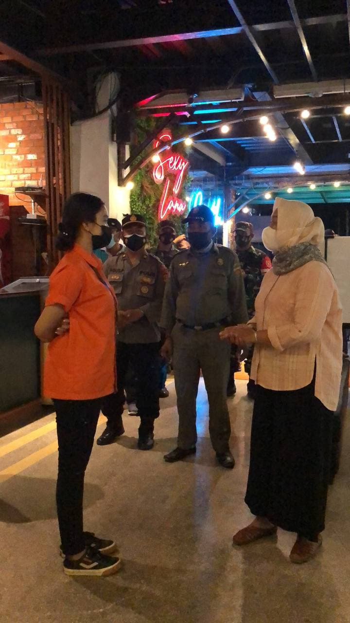 Pendisiplinan Protokol Kesehatan di Tempat Publik