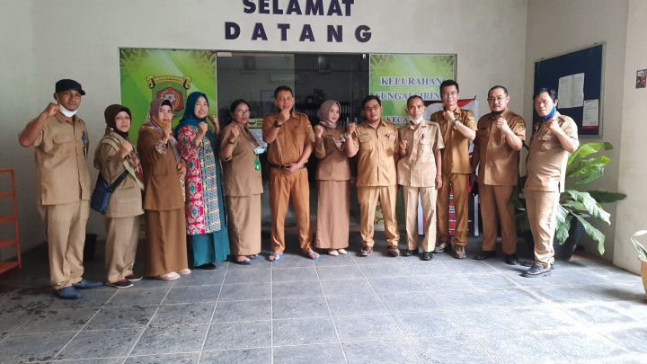 Piagam Penghargaan Juara I Lomba Kelurahan Tingkat Kecamatan Samarinda Utara.