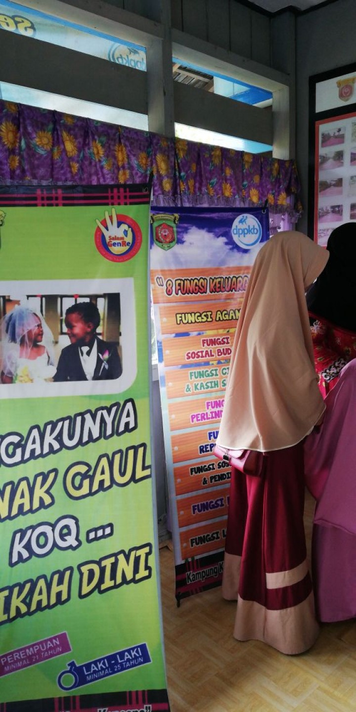 Study Tiru Kelurahan Tanah Merah dan PKK Ke kelurahan sindang sari kecamatan sambutan tentang Lingkungan bersih dan sehat ( LBS )