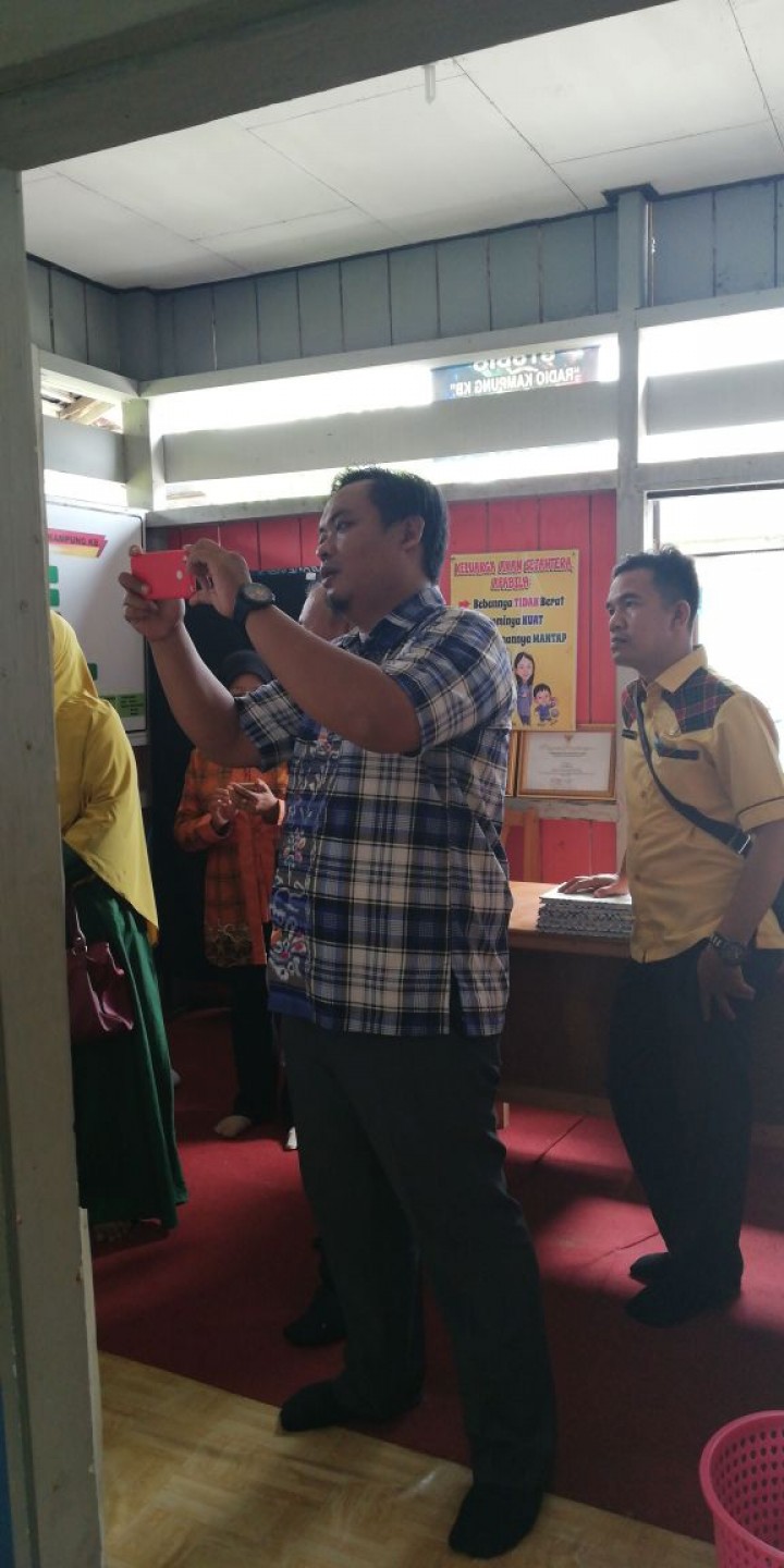 Study Tiru Kelurahan Tanah Merah dan PKK Ke kelurahan sindang sari kecamatan sambutan tentang Lingkungan bersih dan sehat ( LBS )
