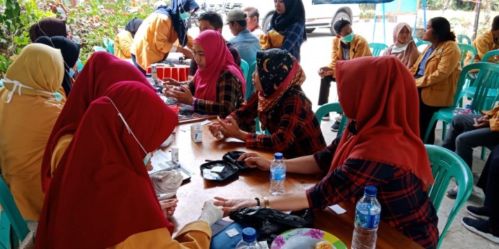 Kegiatan Pemeriksaan Kesehatan Gratis Oleh KKN Unmul Tahun 2018 Di Kelurahan Tanah Merah