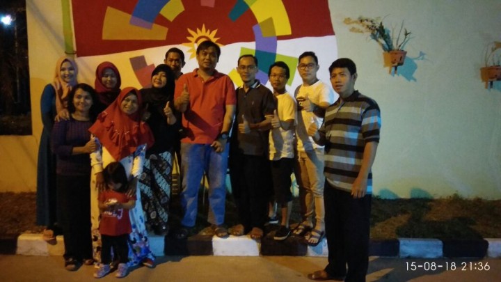 Kegiatan Penilaian Lomba Semarak Lingkungan Bersih dalam Memperingati HUT RI Ke-73 Tahun 2018 di RT. 31 Perumahan Talang Sari Regency oleh Kelurahan Tanah Merah