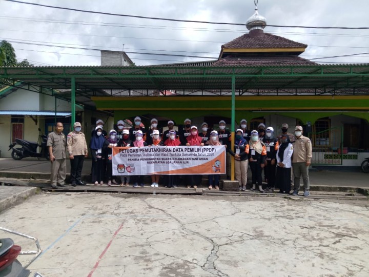 Kegiatan Apel Pelepasan PPDP (Petugas Pemutakhiran Data Pemilih) Pilkada Pada Tahun 2020 Kelurahan Tani Aman Kecamatan Loa Janan Ilir