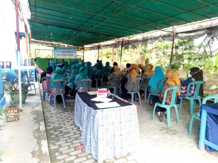 Kegiatan Pelatihan Peningkatan Kapasitas Kadar PKK Tani Aman Kecamatan Loa Janan Ilir