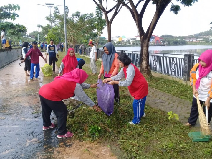 Kerja Bakti
