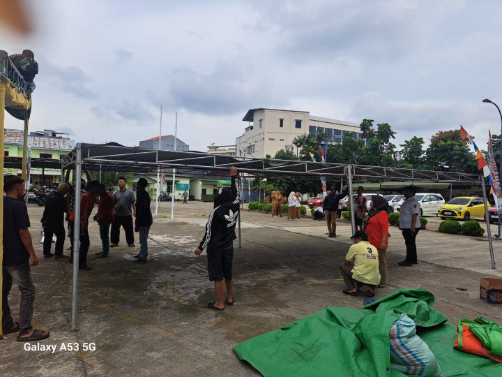 Persiapan Pelaksanaan Pembukaan Musabaqah Tilawatil Qur'an (MTQ) Ke XLVII (47) Tingkat Kecamatan Samarinda Ulu di Kelurahan Teluk Lerong Ilir Hari Kamis Tanggal 20 Februari 2025 di Lapangan Masjid Ad-Da'wah Jl. Siradj Salman Masjid Muhammadiyah
