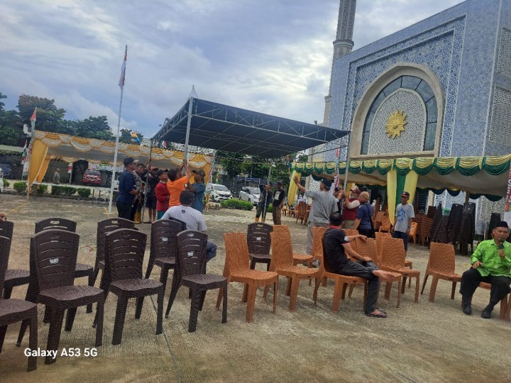 Persiapan Pelaksanaan Pembukaan Musabaqah Tilawatil Qur'an (MTQ) Ke XLVII (47) Tingkat Kecamatan Samarinda Ulu di Kelurahan Teluk Lerong Ilir Hari Kamis Tanggal 20 Februari 2025 di Lapangan Masjid Ad-Da'wah Jl. Siradj Salman Masjid Muhammadiyah