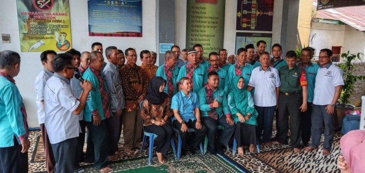 Pisah Sambut Lurah Teluk Lerong Ulu dari Ardi,S.STP kepada H.Rusmin Nuryadin