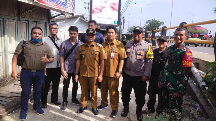 Monitoring Pengukuran Wilayah Yang Terdampak Zona Merah Kelurahan Teluk Lerong Ulu