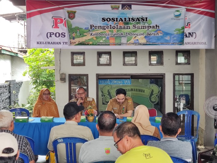 Sosialisasi Daur Ulang Sampah di Kelurahan Teluk Lerong Ulu