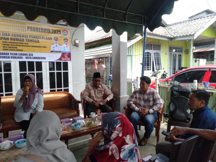Sosialisasi Pengelolaan Sampah Rumah Tangga di Kawasan Teluk Lerong Ulu