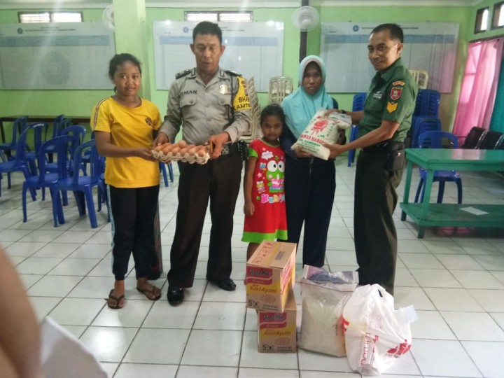 Penyerahan Bantuan Korban Bencana Palu-Sigi-Donggala pada Selasa, 23 Oktober 2018