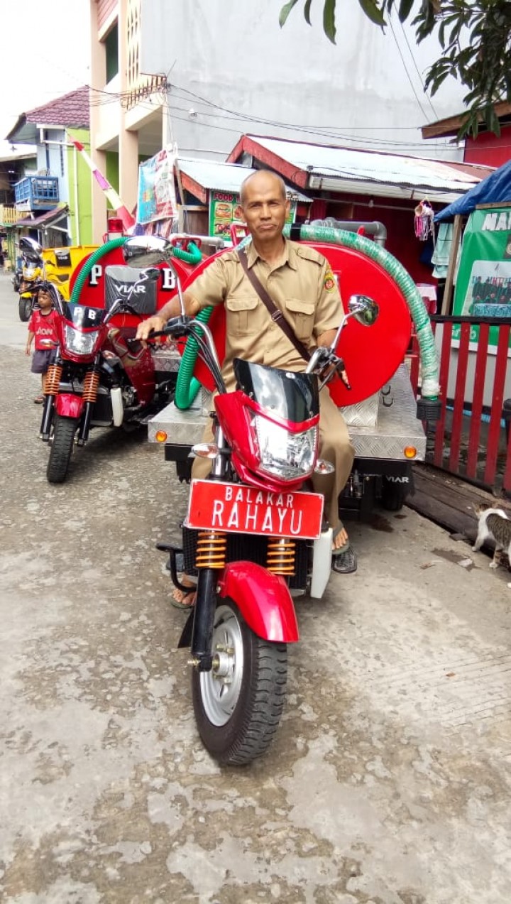 Penyerahan Bantuan BDI Oleh KOTAKU kepada warga Temindung Permai Perwakilan RT.012,RT.025 pada Selasa, 15 Januari 2019 Pukul 09.00 WITA