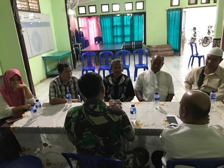 Rapat Mediasi Tahap I Peremajaan Pengurus Masjid Ash-Shobirin tanggal 16 Oktober 2019 diaula kelurahan temindung permai