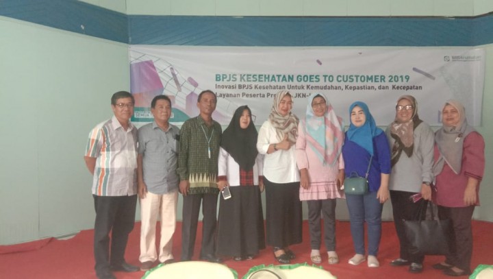 Sosialisasi Kepada Peserta JKN KIS Dalam rangka BPJS Kesehatan Goes To Costumer Tahun 2019 dihadiri oleh Kesra tanggal 16 Oktober 2019 di Aula Kecamatan Sungai Pinang pukul 09.30 Wita