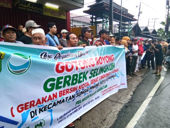 “GERBEK SELINGKUH” Gerakan Bersih Kota Sehat Lingkungan Kumuh di Lingkungan Kelurahan Temindung Permai - Tanggal 19 Oktober 2019