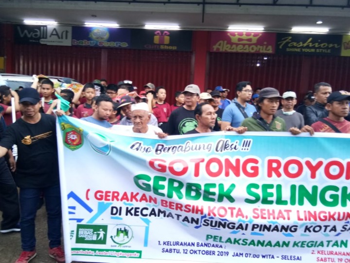 “GERBEK SELINGKUH” Gerakan Bersih Kota Sehat Lingkungan Kumuh di Lingkungan Kelurahan Temindung Permai - Tanggal 19 Oktober 2019
