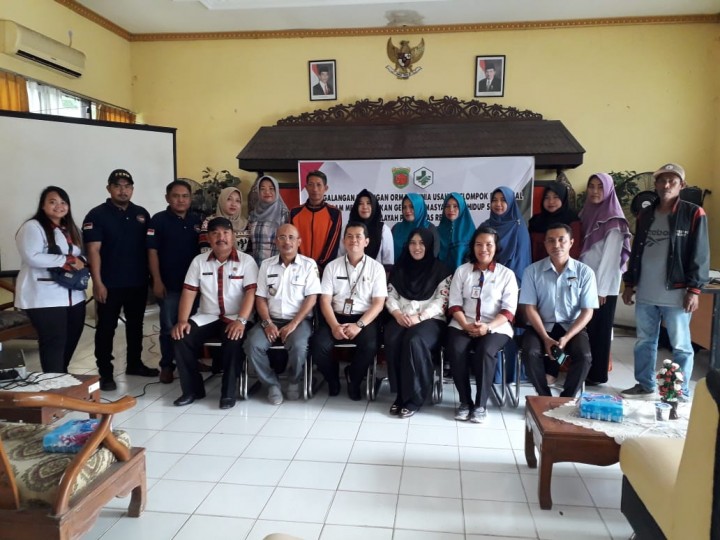 Penggalangan Dukungan Dalam Pelaksanaan Gerakan Masyarakat Hidup Sehat Oleh UPT. Puskesmas Remaja di Aula Panti Tresna Werdha Nirwana Putri - 23 Oktober 2019