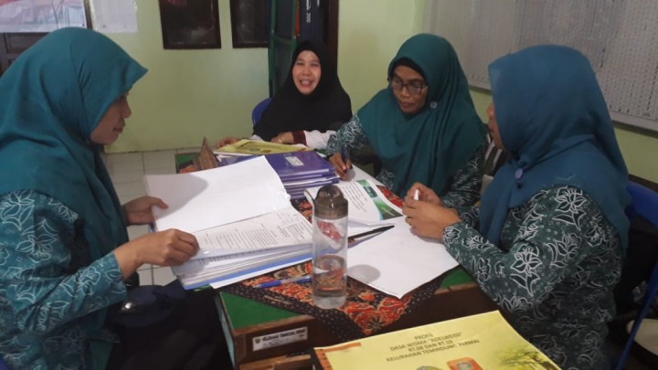Lomba Adminstrasi PKK dan Dasa Wisma Temindung Permai tanggan 20 November 2019