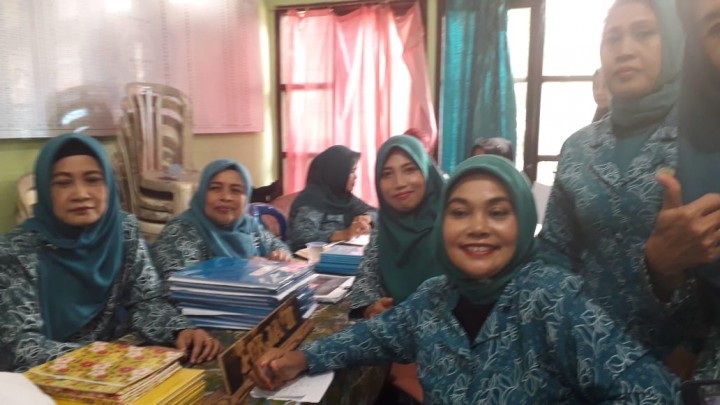 Lomba Adminstrasi PKK dan Dasa Wisma Temindung Permai tanggan 20 November 2019