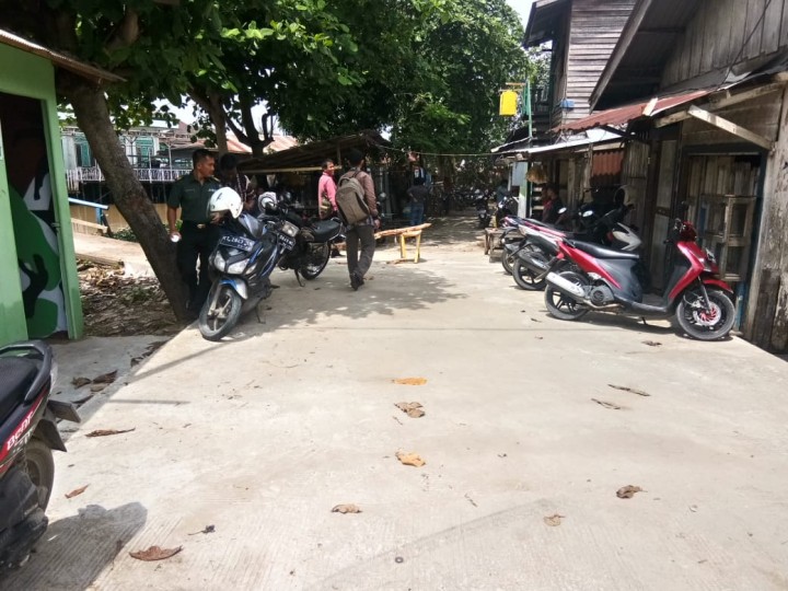 Pembanguan Pancang Pembatas Sungai Karang Mumus di Jln. Hasan Basri Gg.2 RT.027