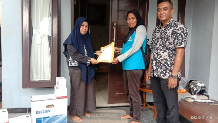 Penyerahan bantuan CCTV untuk Warga RT.009 Kelurahan Temindung Permai