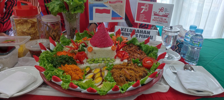 Kemeriahan Lomba Hari Kemerdekaan RI ke 78 di Aula Kecamatan Sungai Pinang