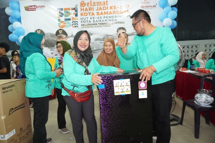 Jalan Santai Hari Jadi Kota Samarinda ke 357 dan HUT Pemerintah Kota Samarinda di kelurahan Temindung Permai