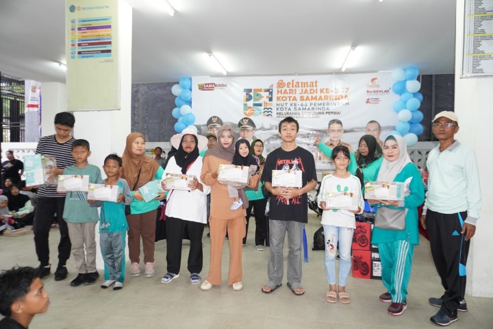Jalan Santai Hari Jadi Kota Samarinda ke 357 dan HUT Pemerintah Kota Samarinda di kelurahan Temindung Permai