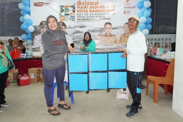 Jalan Santai Hari Jadi Kota Samarinda ke 357 dan HUT Pemerintah Kota Samarinda di kelurahan Temindung Permai