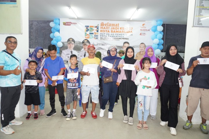 Jalan Santai Hari Jadi Kota Samarinda ke 357 dan HUT Pemerintah Kota Samarinda di kelurahan Temindung Permai