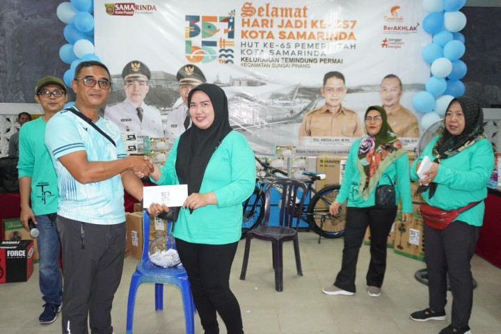 Jalan Santai Hari Jadi Kota Samarinda ke 357 dan HUT Pemerintah Kota Samarinda di kelurahan Temindung Permai