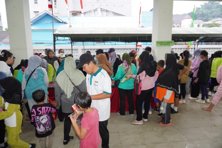 Jalan Santai Hari Jadi Kota Samarinda ke 357 dan HUT Pemerintah Kota Samarinda di kelurahan Temindung Permai